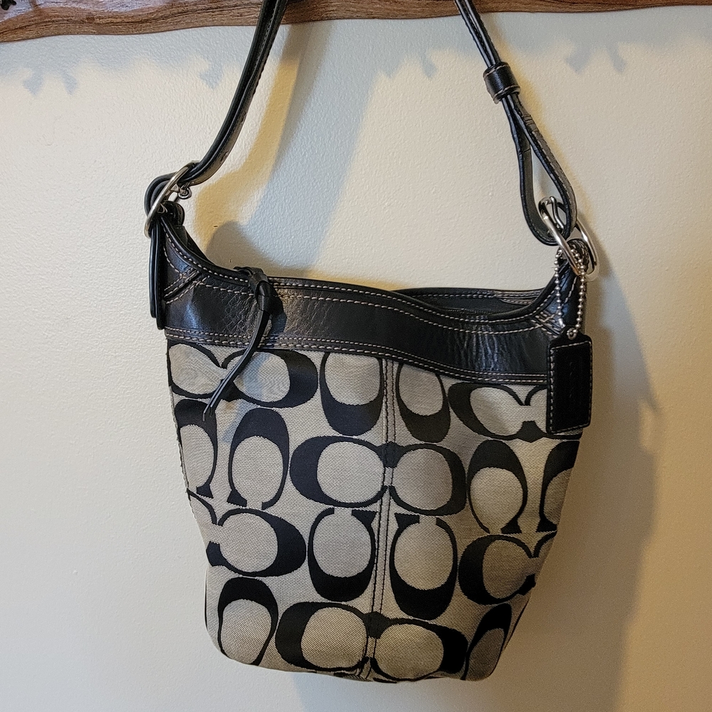 SOLD- Coach Y2K Bleecker Signature Bucket Shoulder Bag